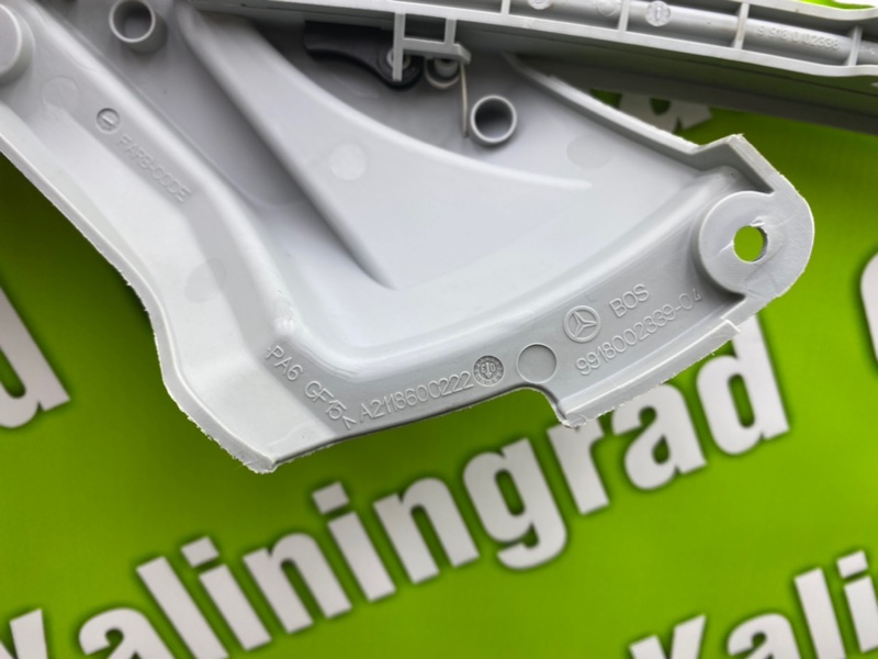 Направляющая шторки багажника, 2400 рублей, Калининград