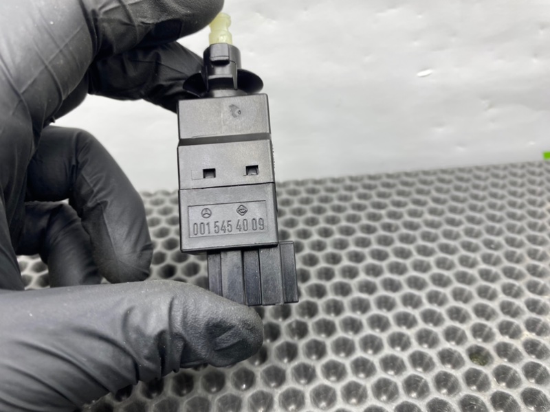 Концевик стоп-сигнала, 1100 рублей, Калининград