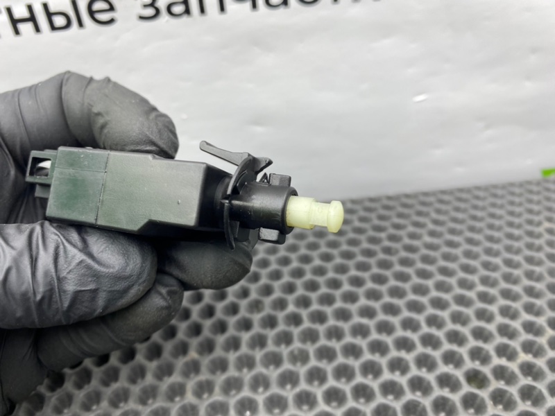 Концевик стоп-сигнала, 1100 рублей, Калининград