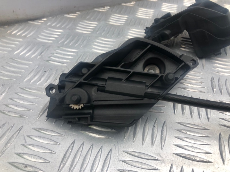 Механизм шторки багажника, 2400 рублей, Калининград