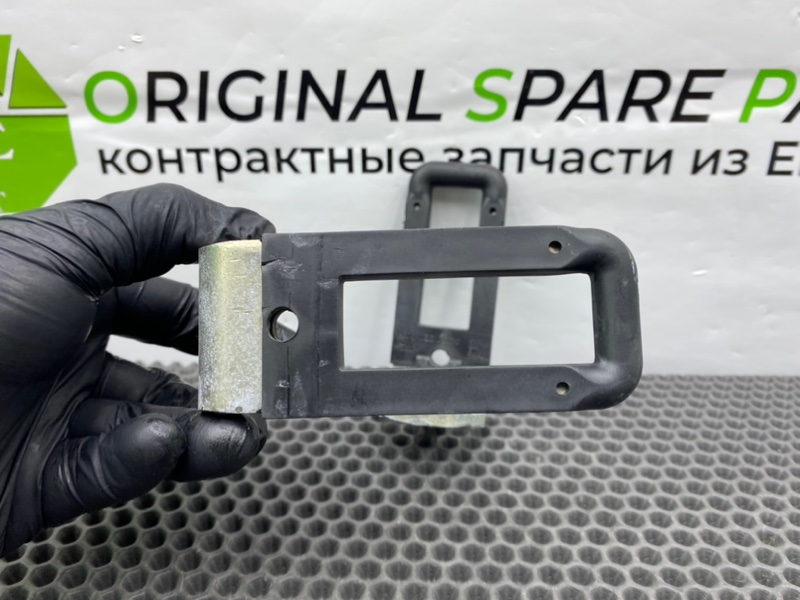 Крепление сиденья, 1100 рублей, Калининград