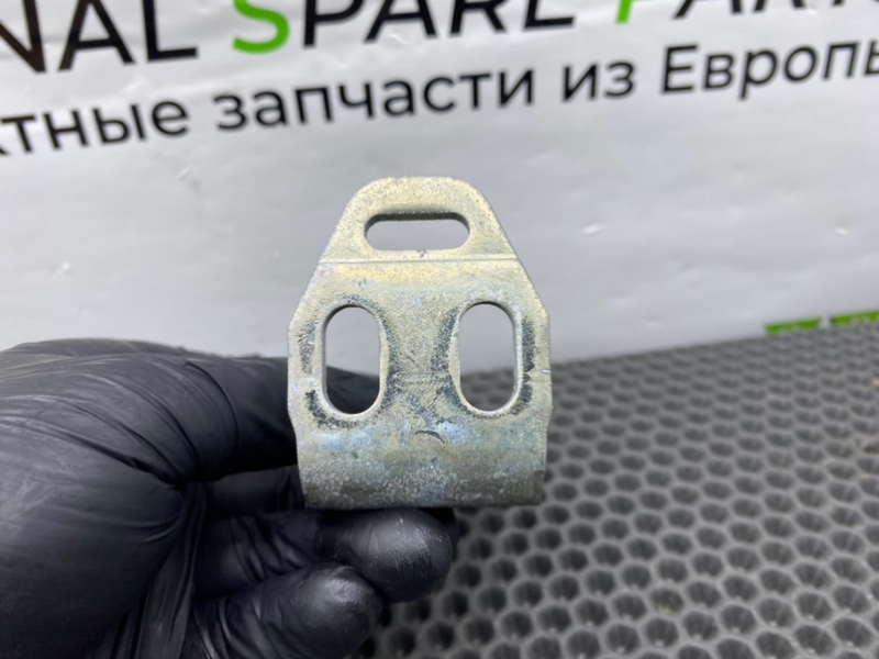 Крепление сиденья, 1100 рублей, Калининград