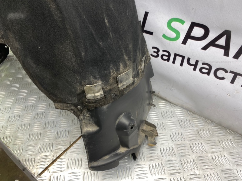 Подкрылок, 2400 рублей, Калининград