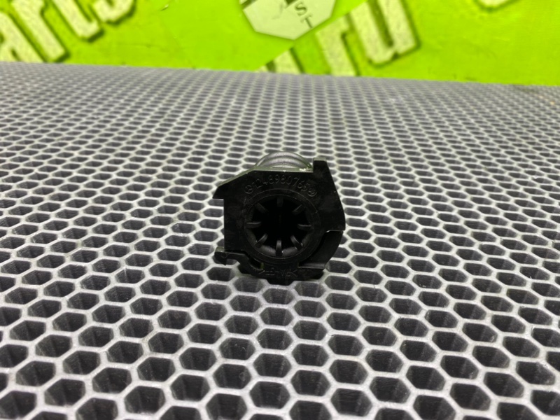 Крепление запасного колеса, 1100 рублей, Калининград