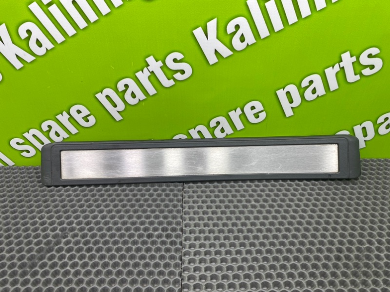 Накладки порогов, 1900 рублей, Калининград