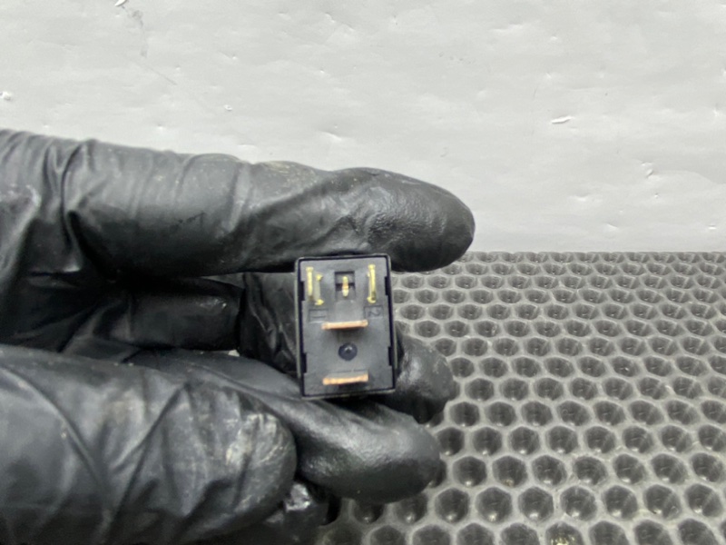 Реле, 600 рублей, Калининград