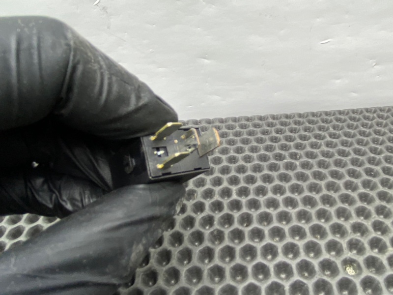 Реле, 600 рублей, Калининград