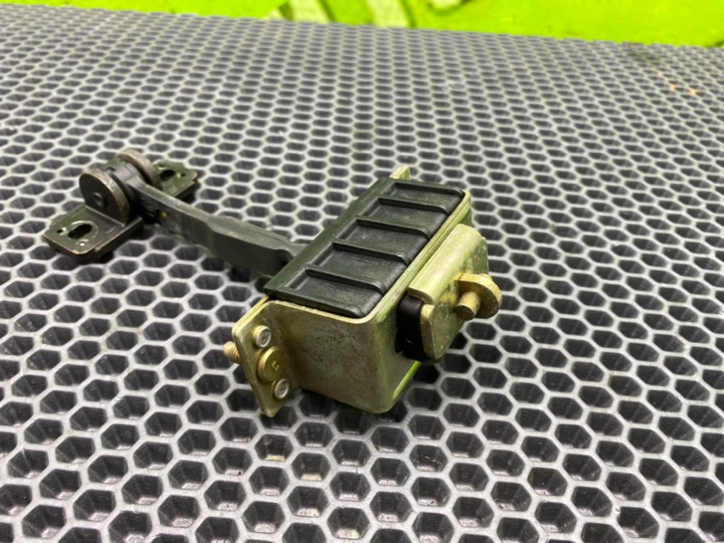 Ограничители двери, 1200 рублей, Калининград