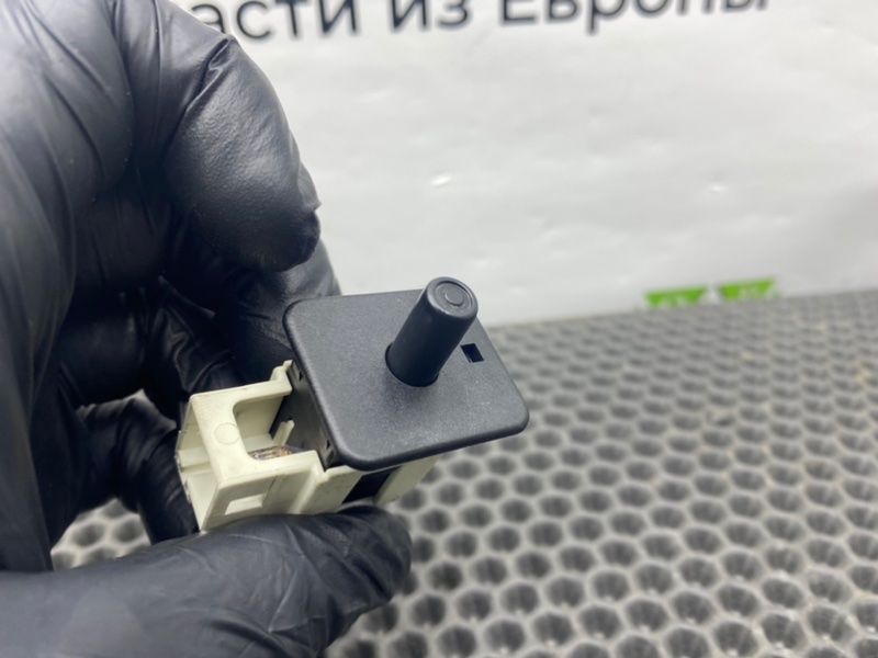 Концевик двери, 600 рублей, Калининград