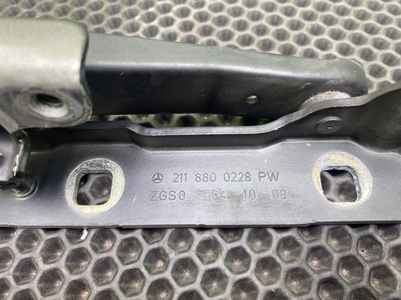 Петли капота, 1900 рублей, Калининград