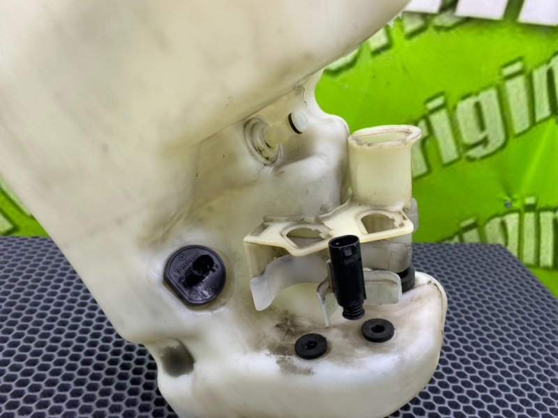 Бачок стеклоомывателя, 1600 рублей, Калининград