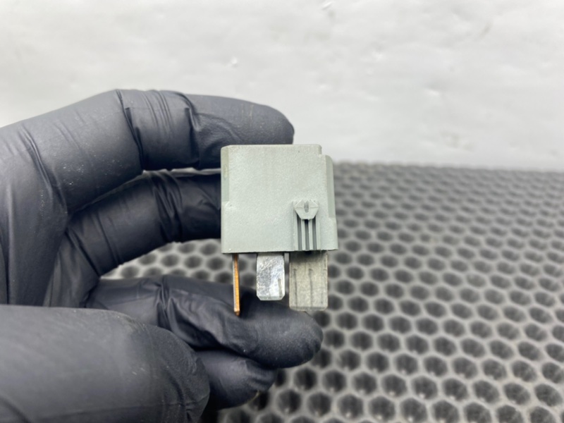 Реле, 700 рублей, Калининград