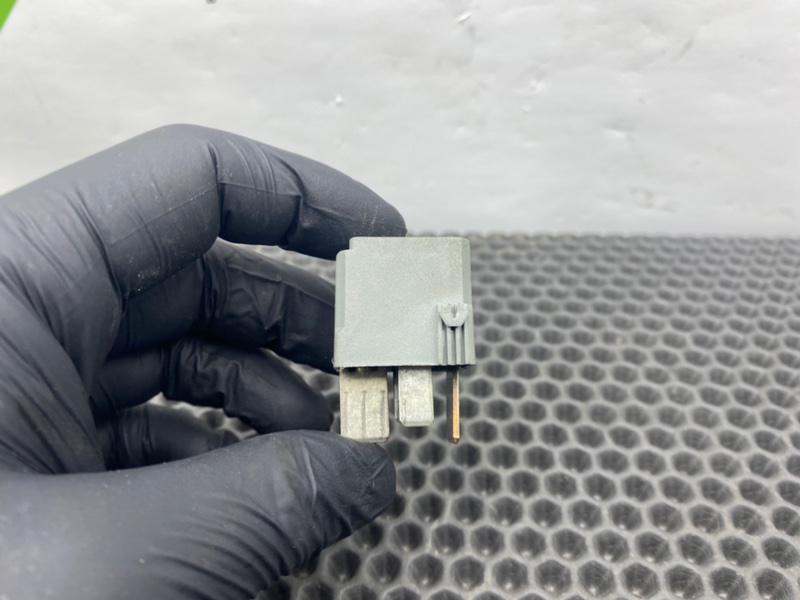 Реле, 700 рублей, Калининград