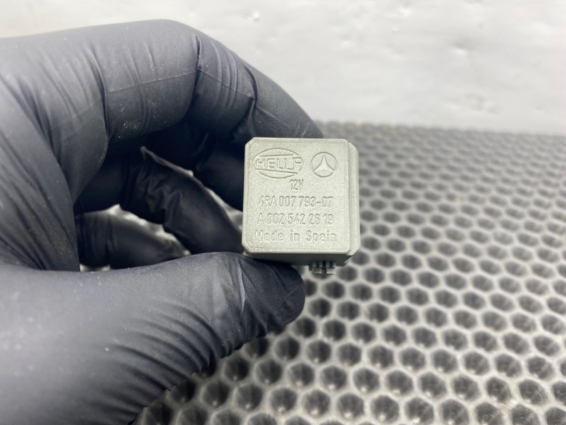 Реле, 700 рублей, Калининград