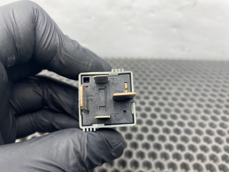 Реле, 700 рублей, Калининград