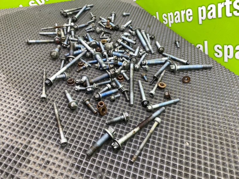 Болты, 1700 рублей, Калининград