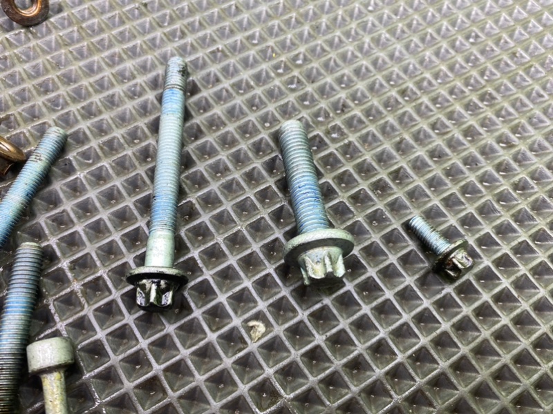 Болты, 1700 рублей, Калининград