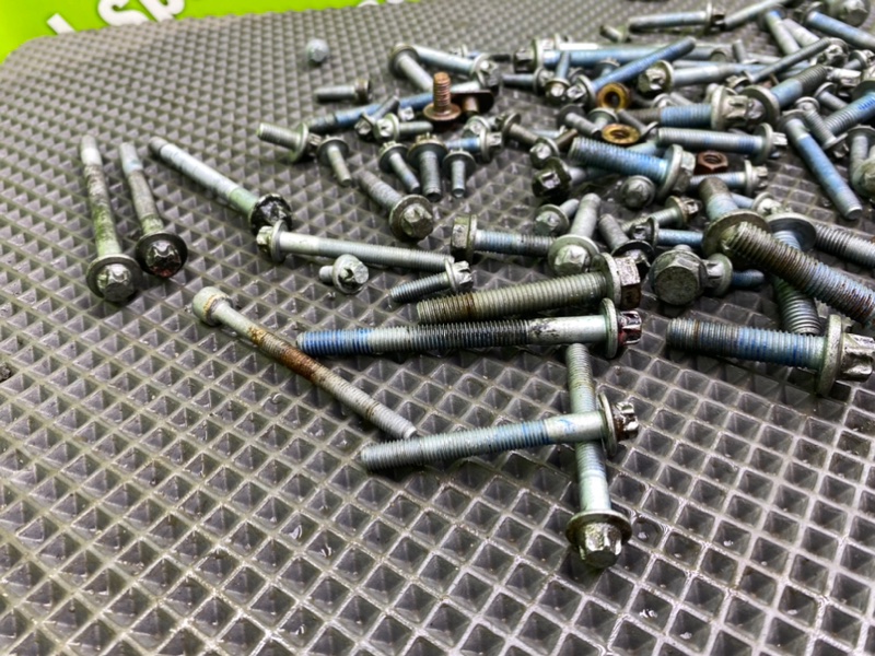 Болты, 1700 рублей, Калининград