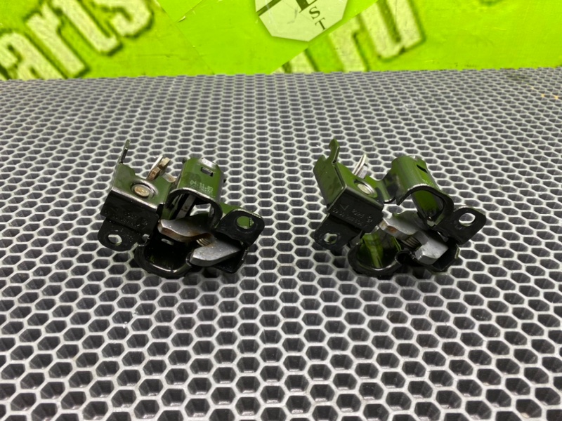 Замки капота, 1200 рублей, Калининград