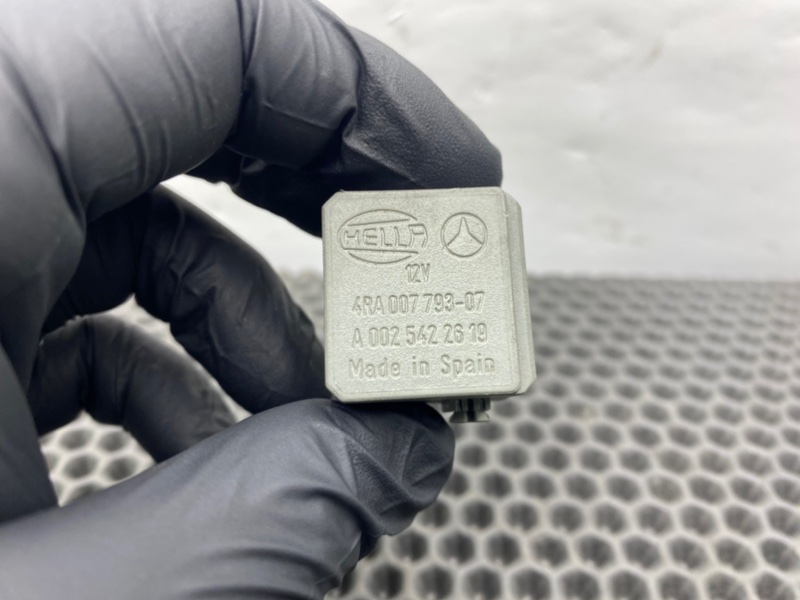 Реле, 700 рублей, Калининград