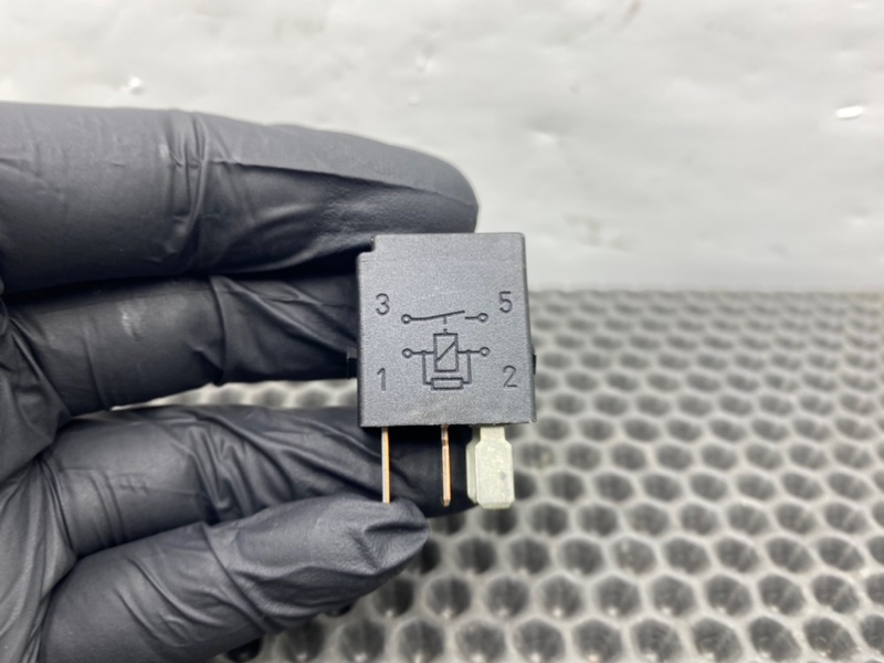 Реле, 600 рублей, Калининград