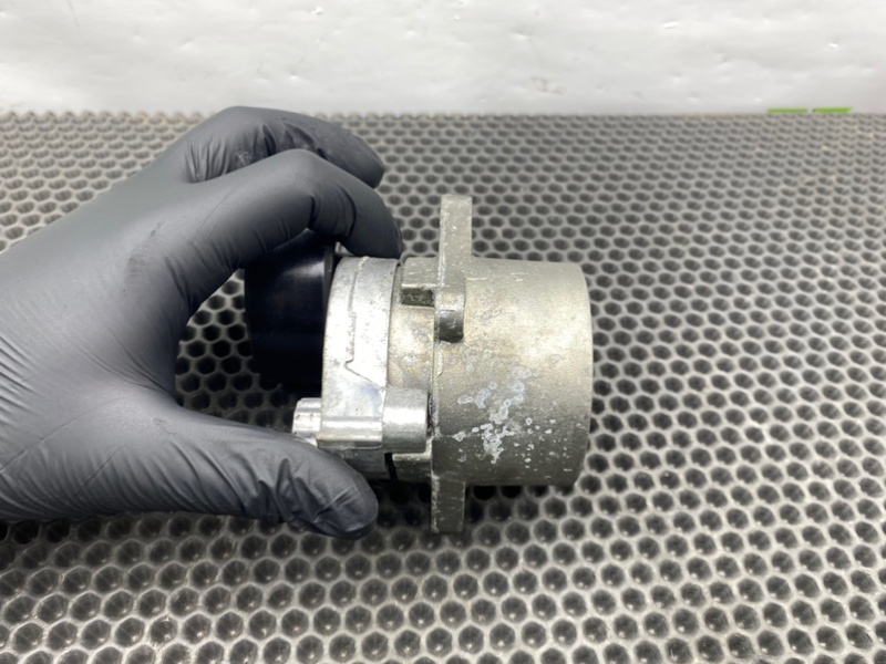 Натяжитель ремня, 1900 рублей, Калининград