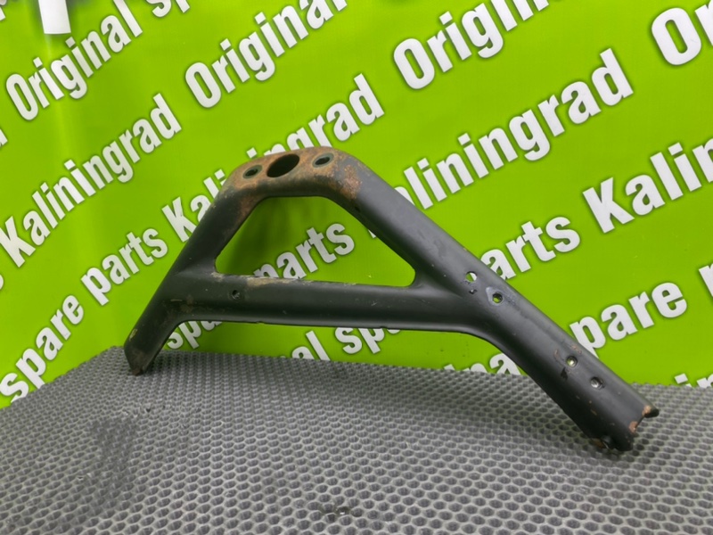 Кронштейн впускного коллектора, 1600 рублей, Калининград