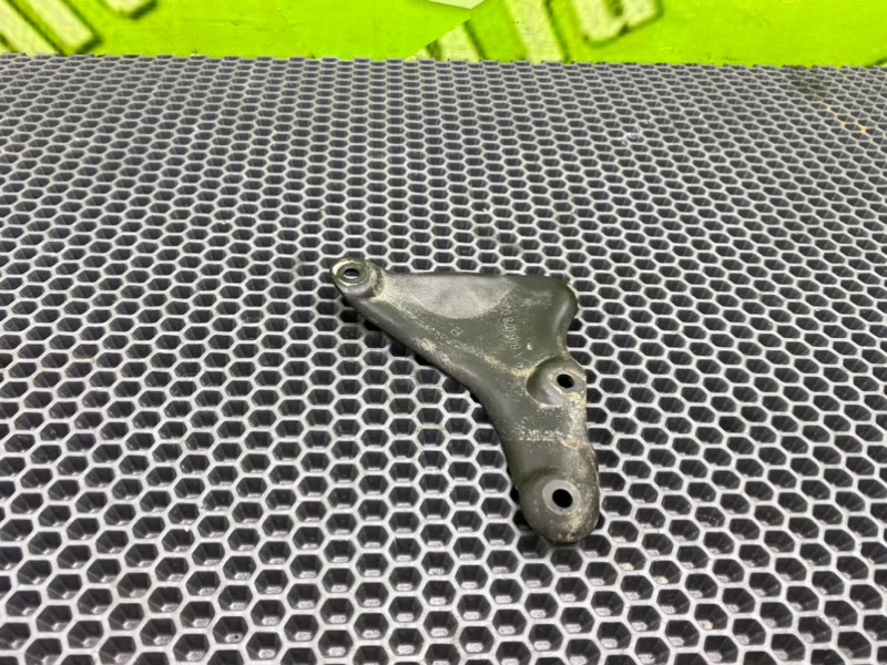 Кронштейн, 900 рублей, Калининград