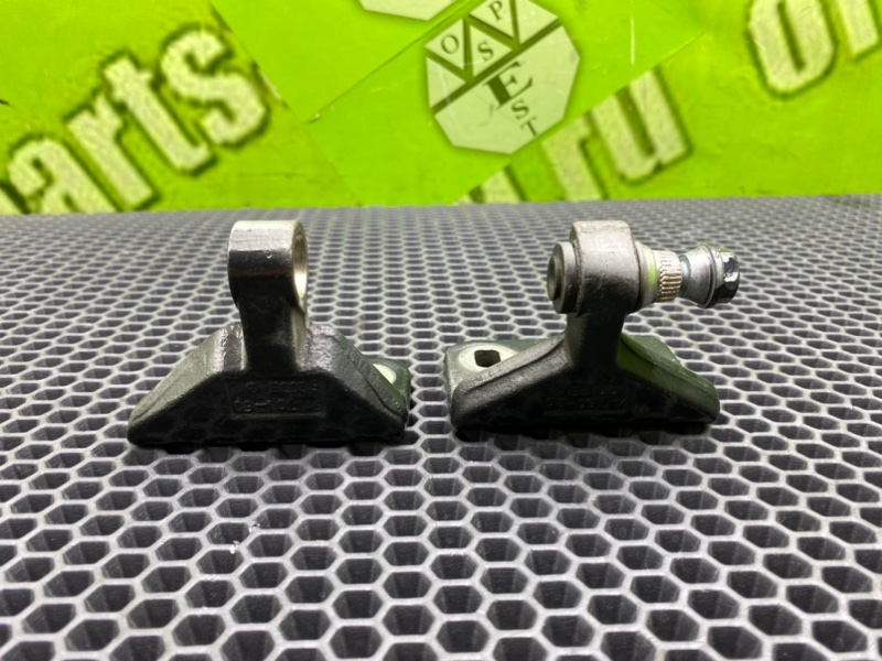 Петли дверей, 1100 рублей, Калининград