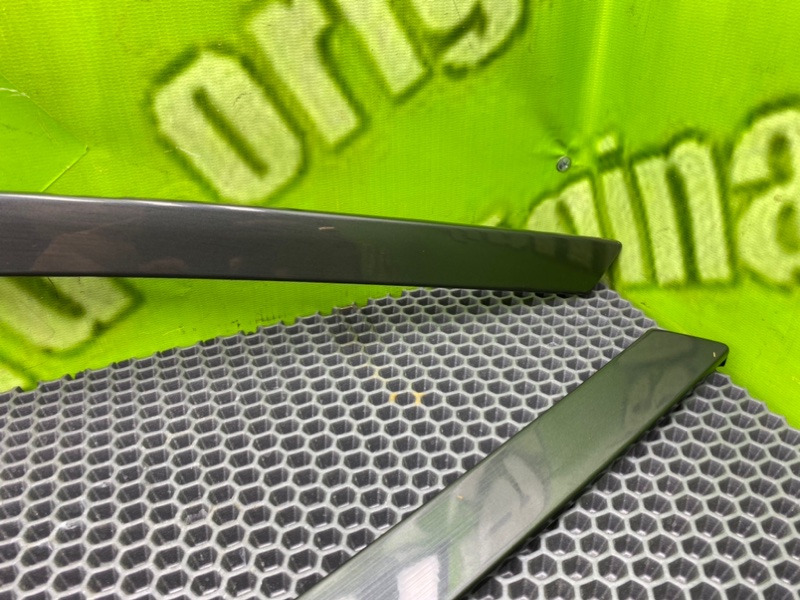 Молдинг стекла, 2800 рублей, Калининград