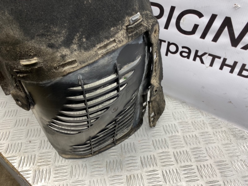 Подкрылок, 1900 рублей, Калининград