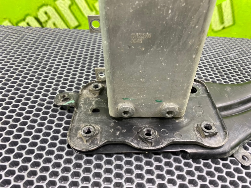 Кронштейн усилителя бампера, 1300 рублей, Калининград