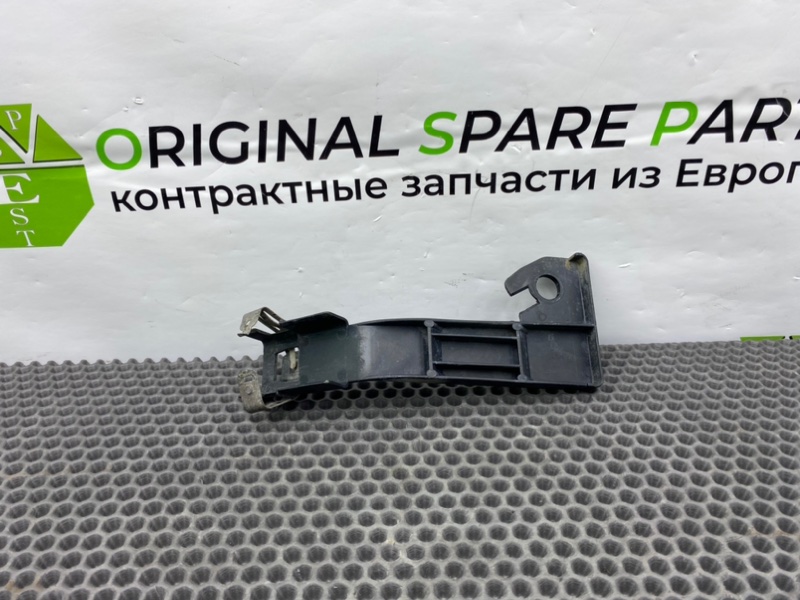 Кронштейн, 600 рублей, Калининград