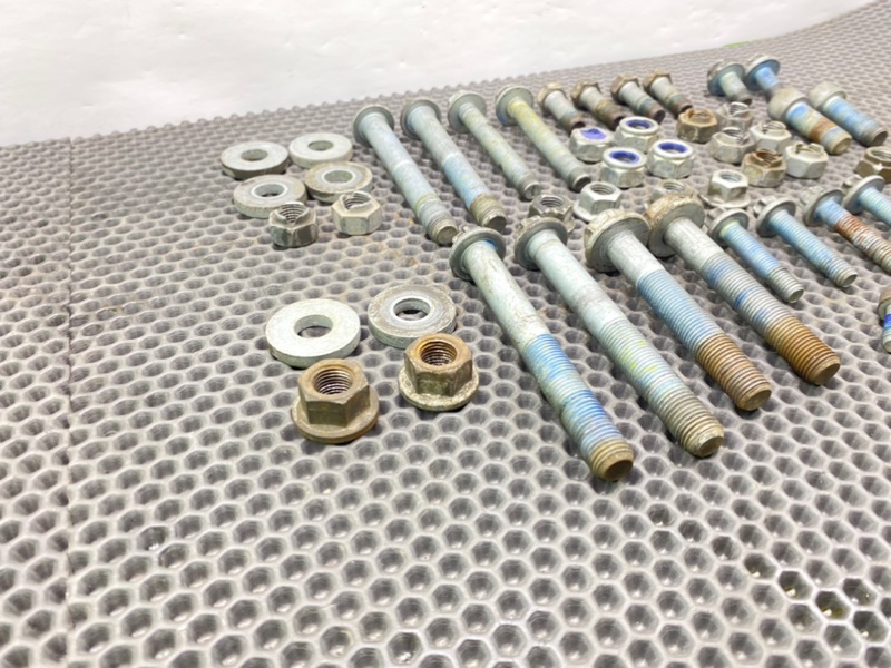 Болты, 1700 рублей, Калининград