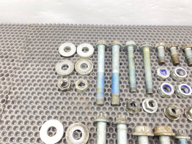 Болты, 1700 рублей, Калининград