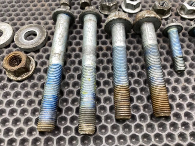 Болты, 1700 рублей, Калининград