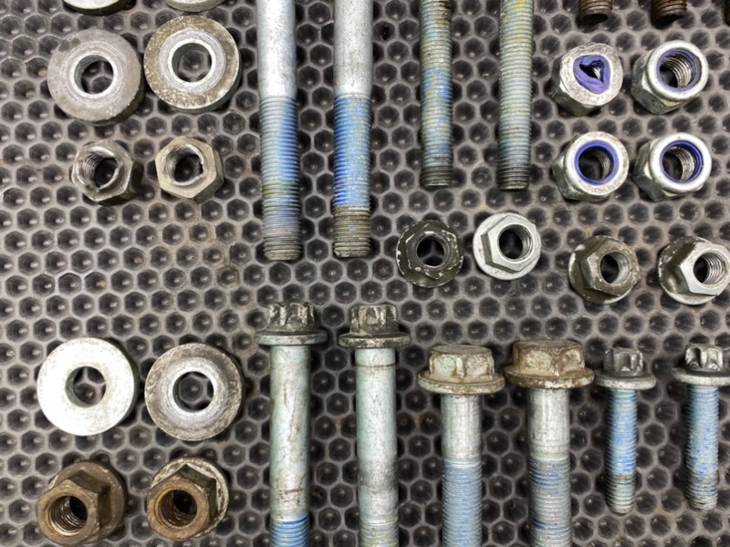 Болты, 1700 рублей, Калининград