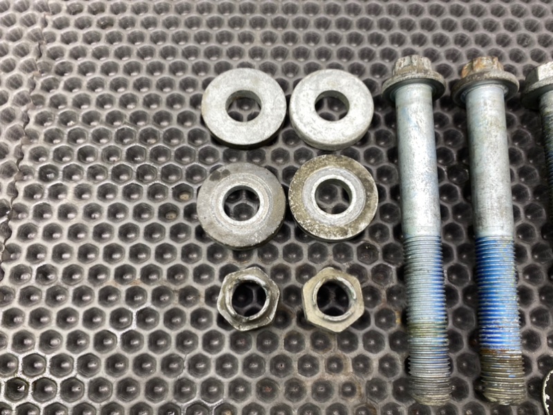 Болты, 1700 рублей, Калининград