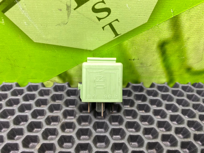 Реле, 700 рублей, Калининград