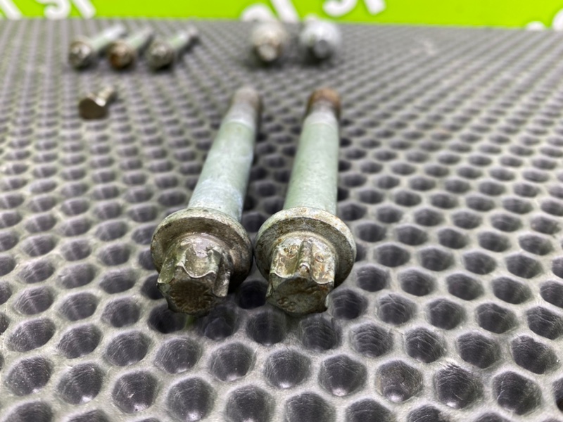 Болты, 1600 рублей, Калининград