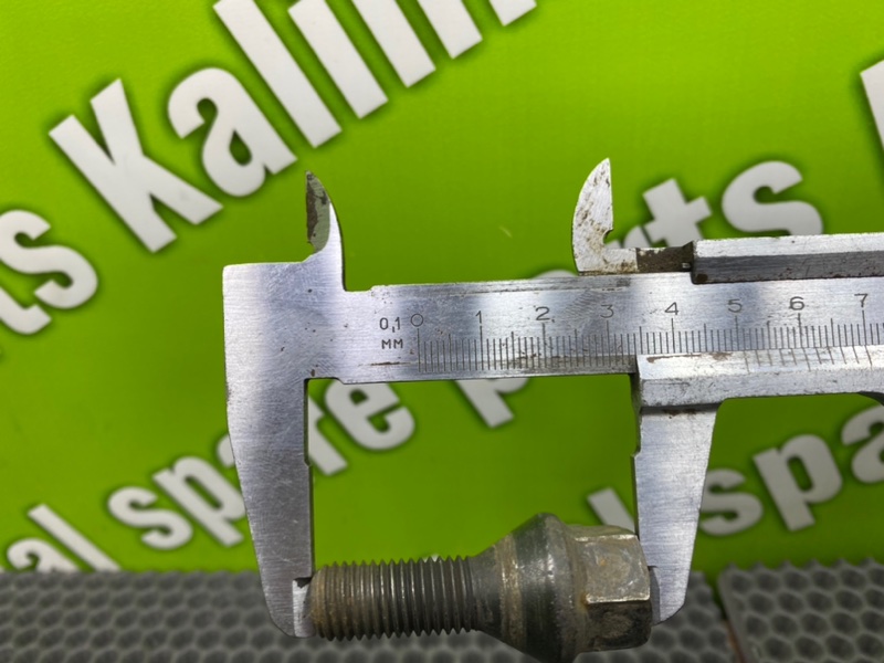 Колесные болты, 1700 рублей, Тверь