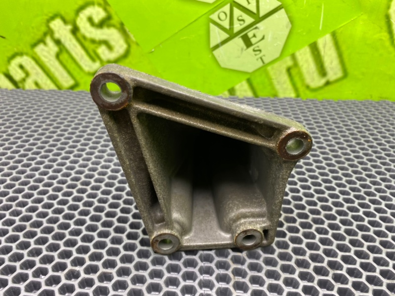 Кронштейн двигателя, 1200 рублей, Калининград