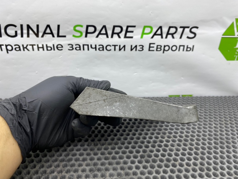 Кронштейн, 900 рублей, Калининград