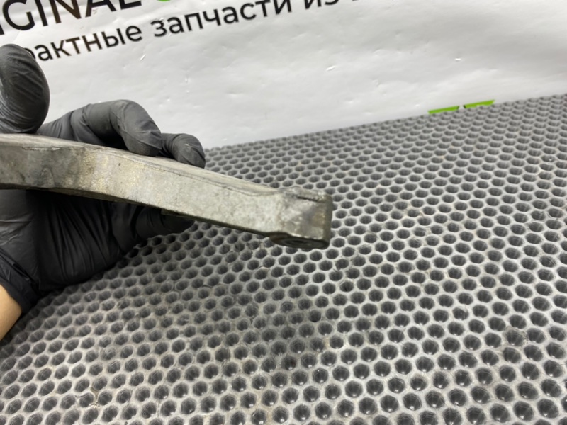 Кронштейн, 900 рублей, Калининград