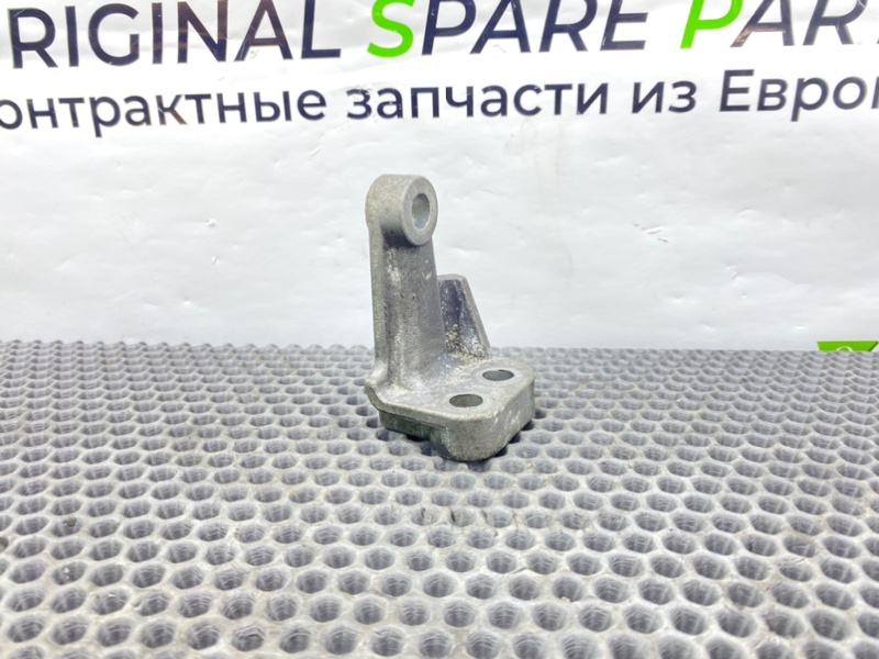 Кронштейн, 900 рублей, Калининград