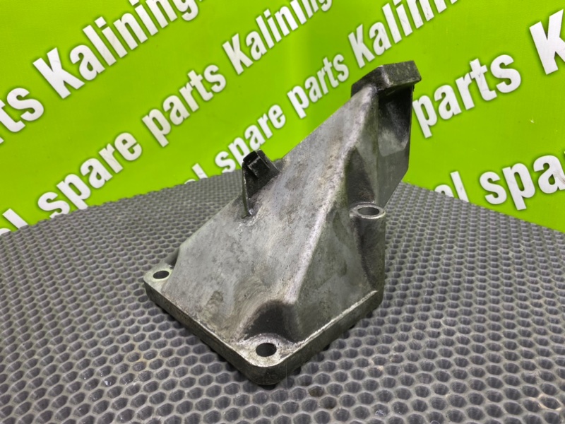 Кронштейн опоры двигателя, 1200 рублей, Калининград