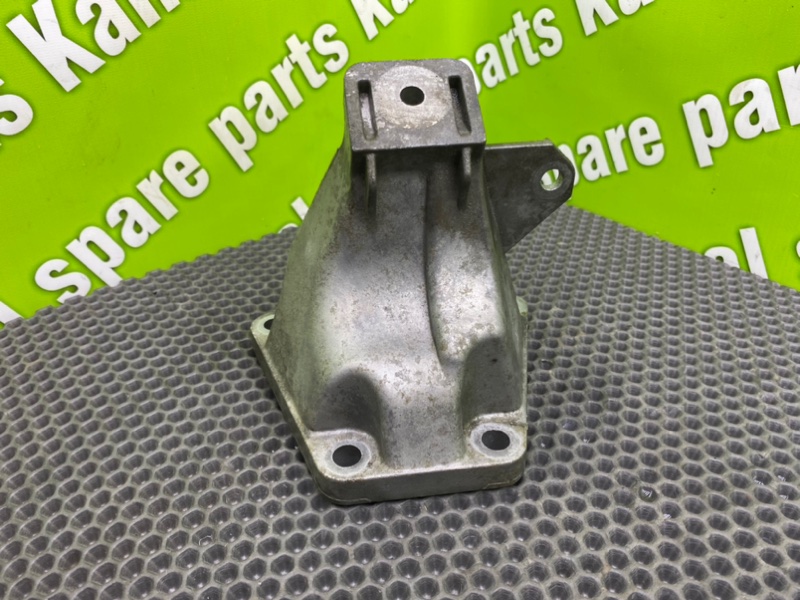 Кронштейн опоры двигателя, 1200 рублей, Калининград