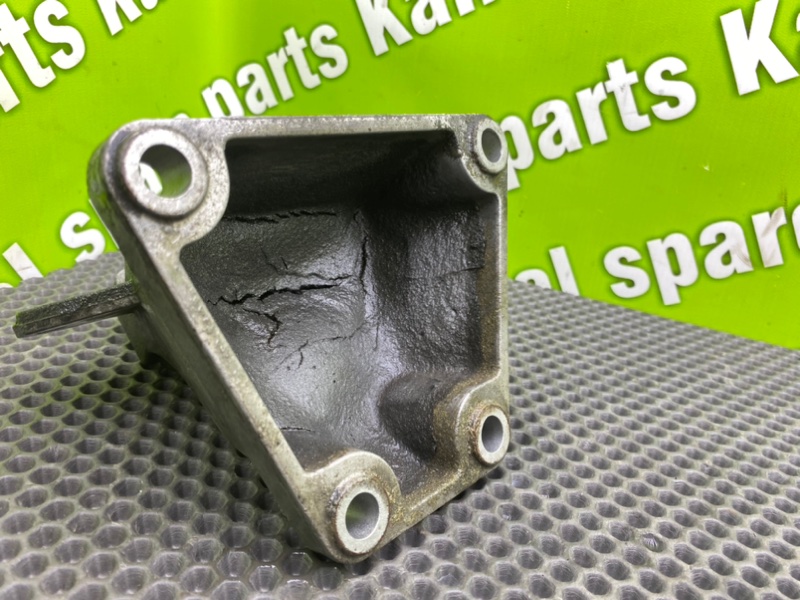 Кронштейн опоры двигателя, 1200 рублей, Калининград