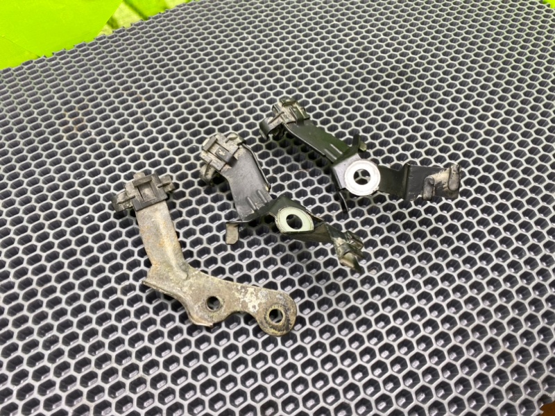 Кронштейны, 1200 рублей, Калининград