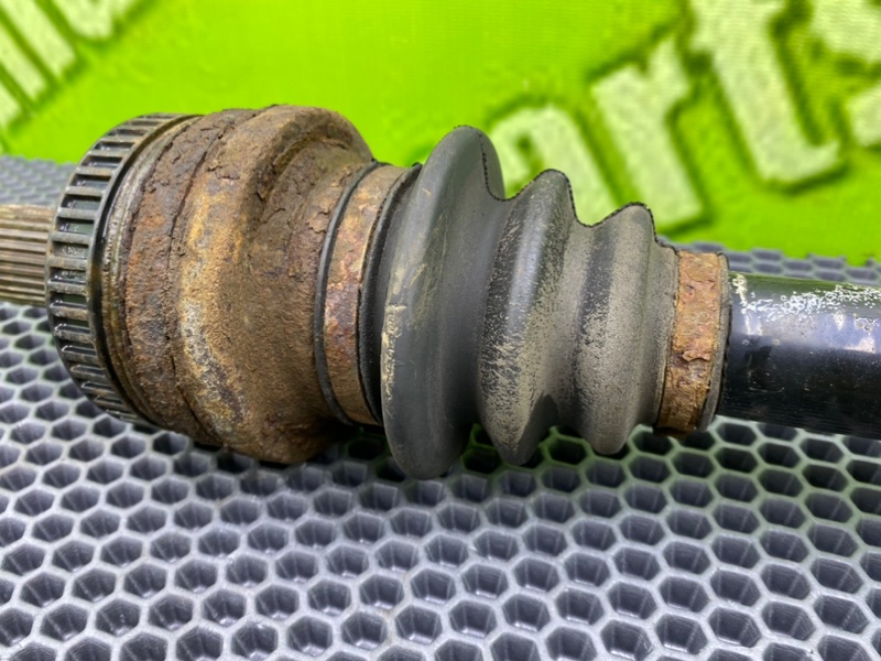 Полуось, 3200 рублей, Калининград